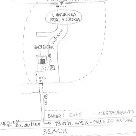 Only 60m To The Beach, 2 Bedroom Cozy Apartment, 80m2 Big Garden, Very カンヌ