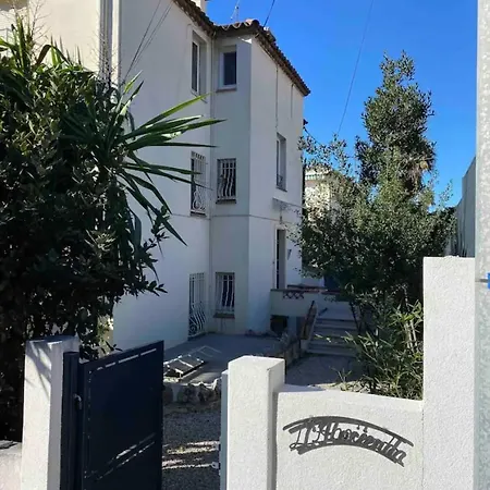 Apartment Stylish Apartment,only 60m To Sandy Beach, Privat 80m2 Garden, Location Cannes
