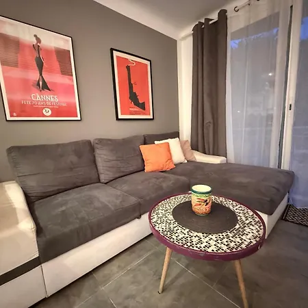 公寓 Stylish Apartment,only 60m To Sandy Beach, Privat 80m2 Garden, Location *